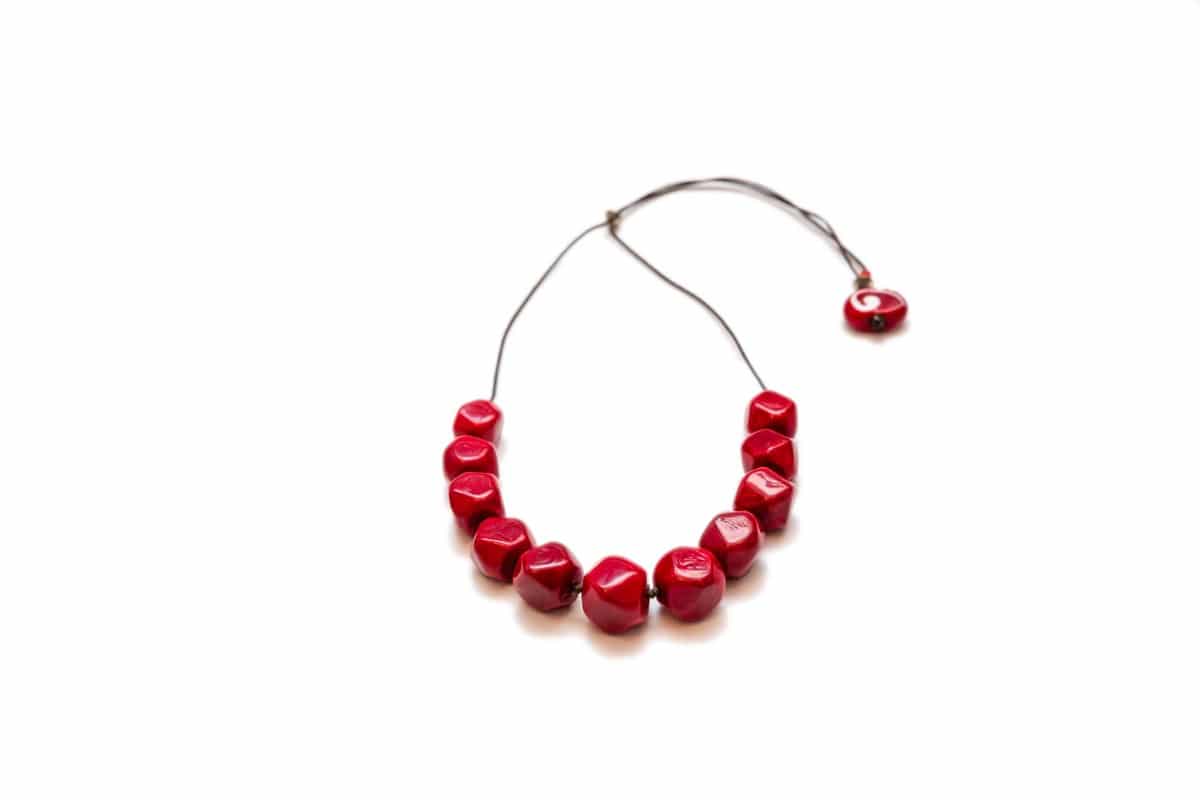 "Red Dice" Necklace Shop by Venezia Autentica - Shop by Venezia Autentica - Elegant deep-red Murano Glass necklace, designed and handmade in Venice, Italy. Every bead, crafted by lampworking, is unique, beautiful, and durable