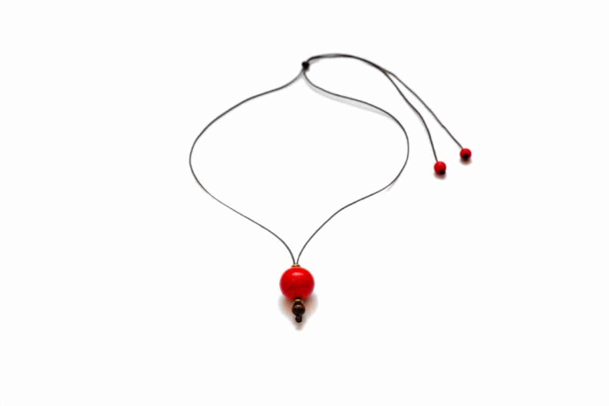 "City Robin" Necklace Shop by Venezia Autentica - Shop by Venezia Autentica - Elegant necklace with a beautiful orange/red Murano Glass pendant, designed and handmade in Venice, Italy. The pendant is a unique piece, crafted by lampworking