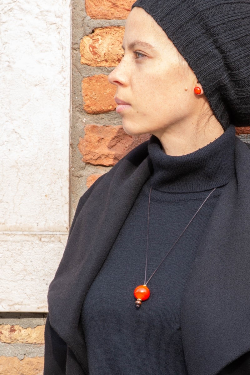 "City Robin" Necklace Shop by Venezia Autentica - Shop by Venezia Autentica - Elegant necklace with a beautiful orange/red Murano Glass pendant, designed and handmade in Venice, Italy. The pendant is a unique piece, crafted by lampworking